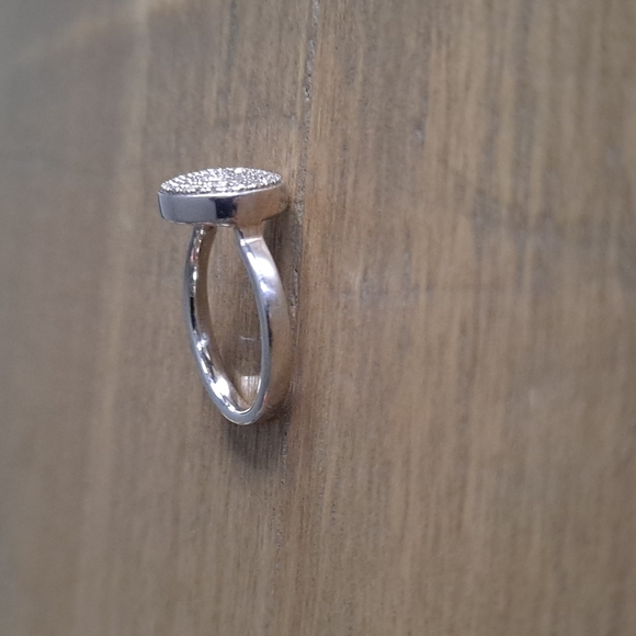 Monica Vinader Fiji Large Button Stacking ring - Picture 2 of 14